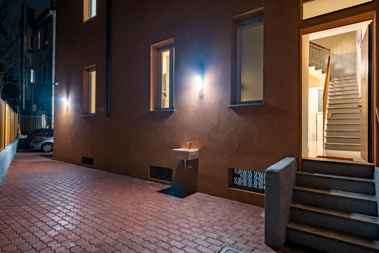 Leader Apartment 4 - Monzino - Hockey Msg Arena - Linate - Milan Exterior photo