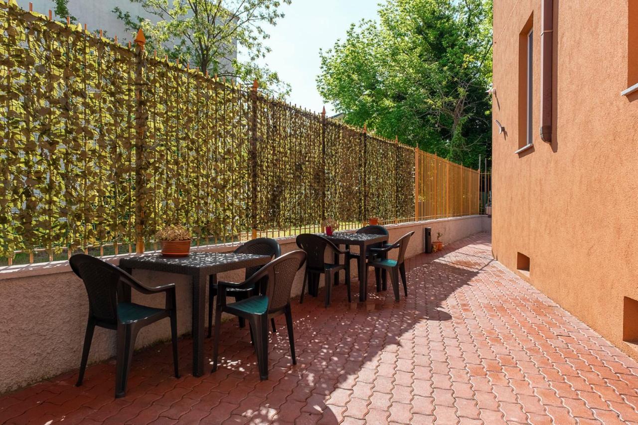 Leader Apartment 4 - Monzino - Hockey Msg Arena - Linate - Milan Exterior photo