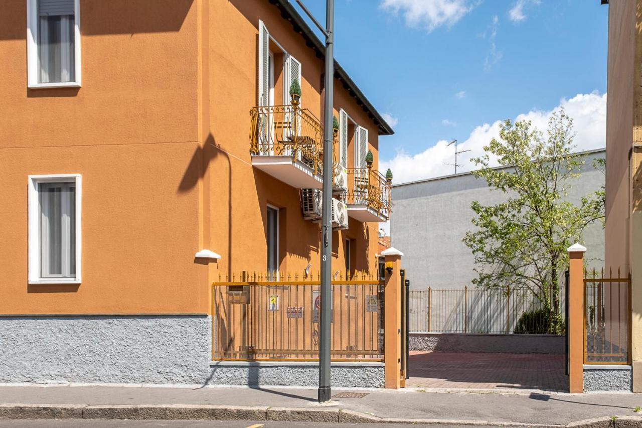 Leader Apartment 4 - Monzino - Hockey Msg Arena - Linate - Milan Exterior photo